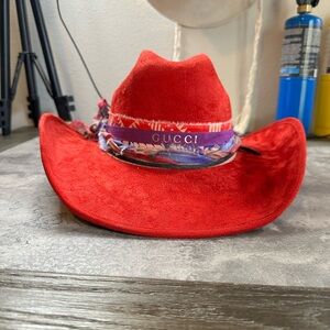 NWT Cowgirl Hat !!
